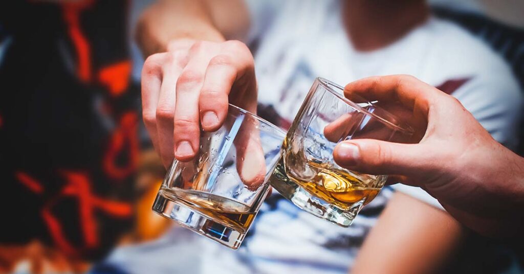 How Alcohol Consumption Affects Your Health - Health365.sg