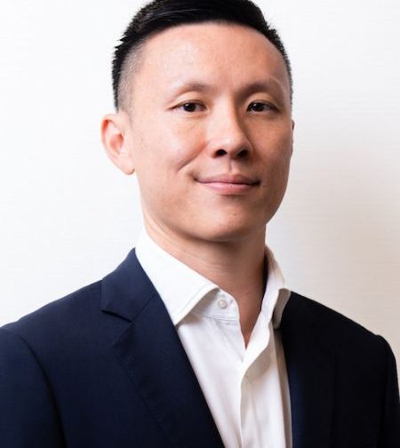 Dr Bryan Wang - Orthopaedic Surgeon In Singapore