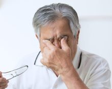 eye disease symptoms