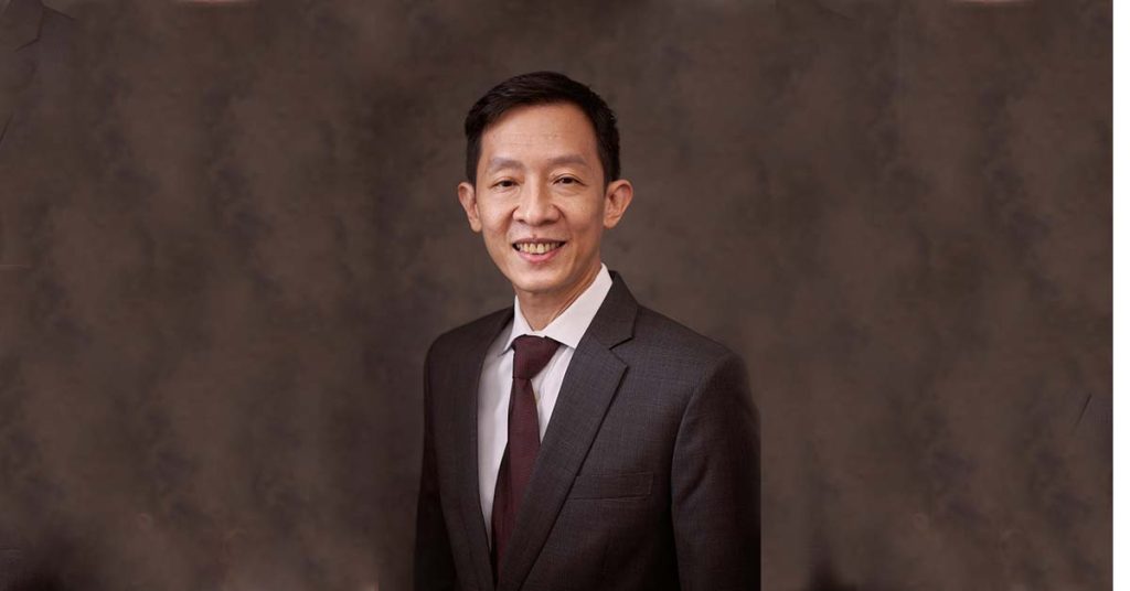 Dr Johnathan Wee - Endodontist in Singapore