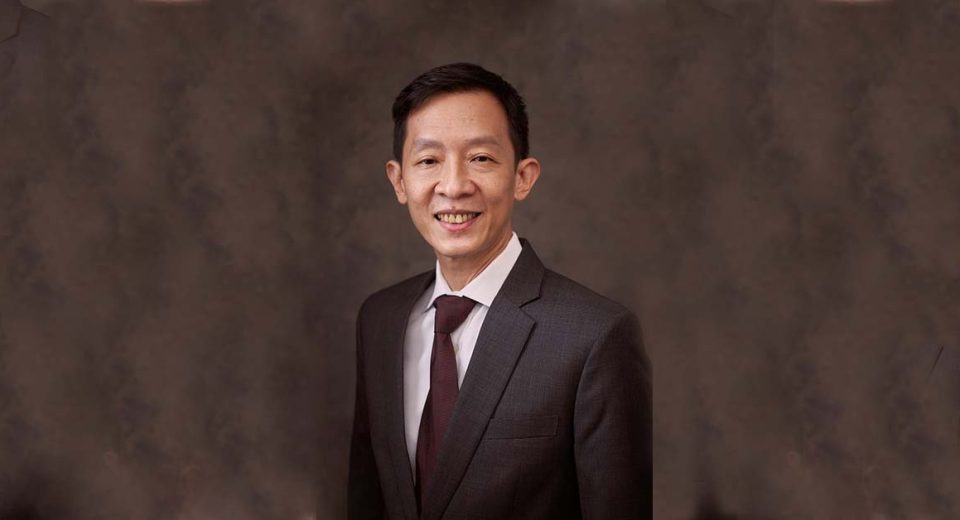 Dr Johnathan Wee - Endodontist in Singapore