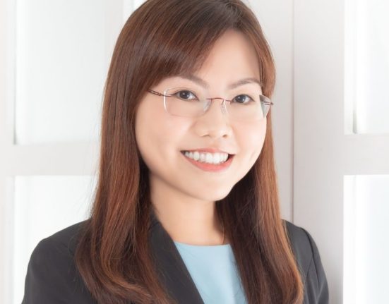 Dr Ester Yeoh - Endocrinologist Singapore