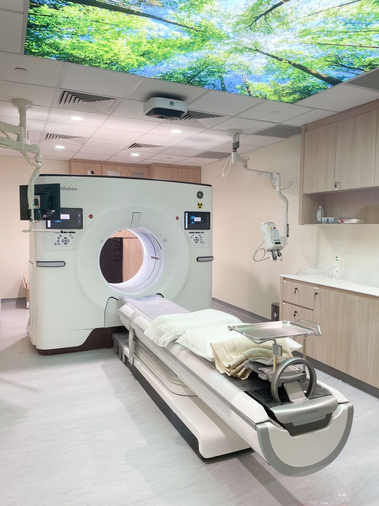 CT Scanner – The Revolution™ Apex Elite: Offering high-speed, low-dose imaging for enhanced patient safety and comfort.